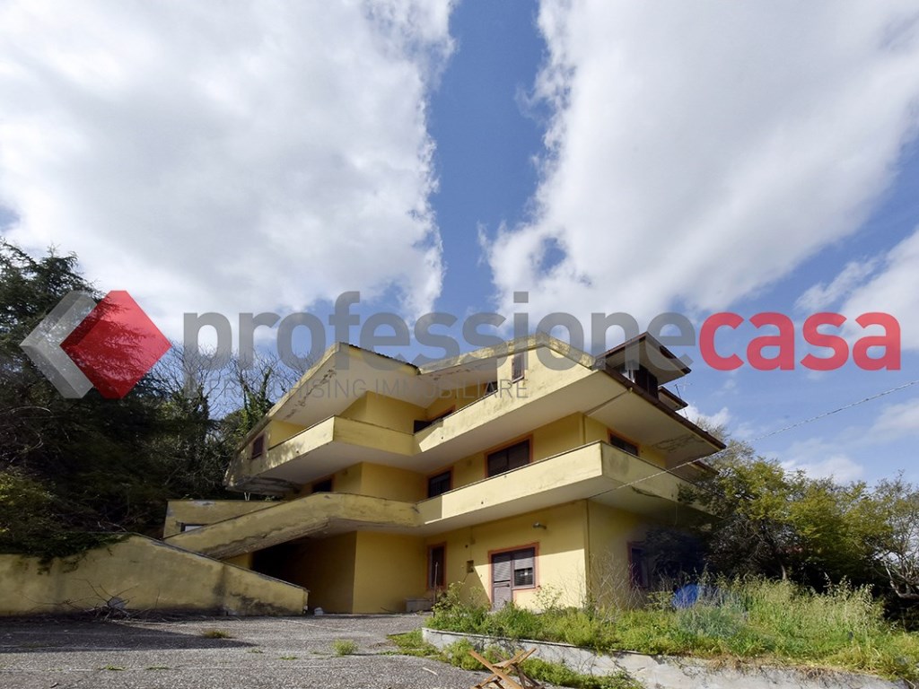 Casa Indipendente in vendita a Limatola limatola schiavi,snc