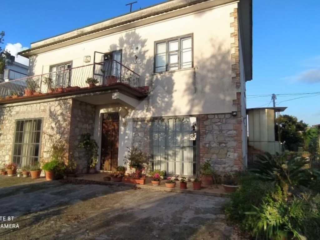 Villa in vendita a Formia via appia,
