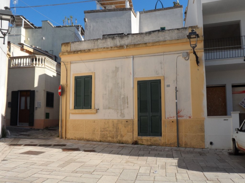 Appartamento in vendita a Gagliano del Capo via roma