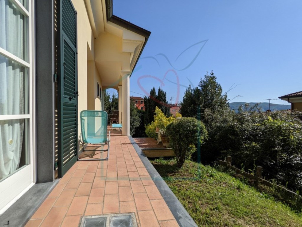 Villa in vendita a Sarzana via Ghigliolo Basso