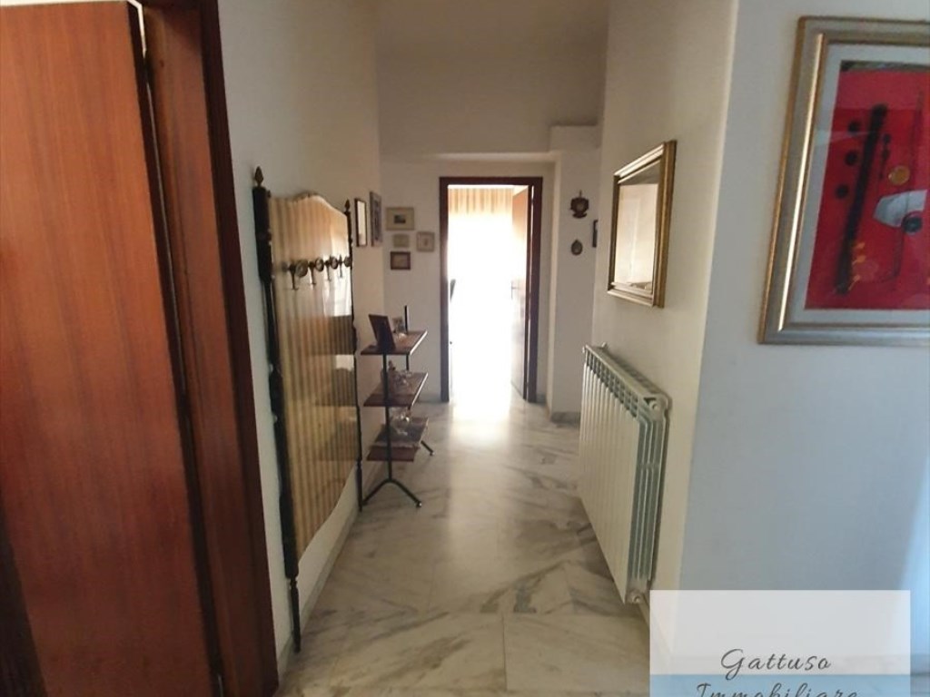 Appartamento in vendita a Reggio di Calabria via sbarre superiori