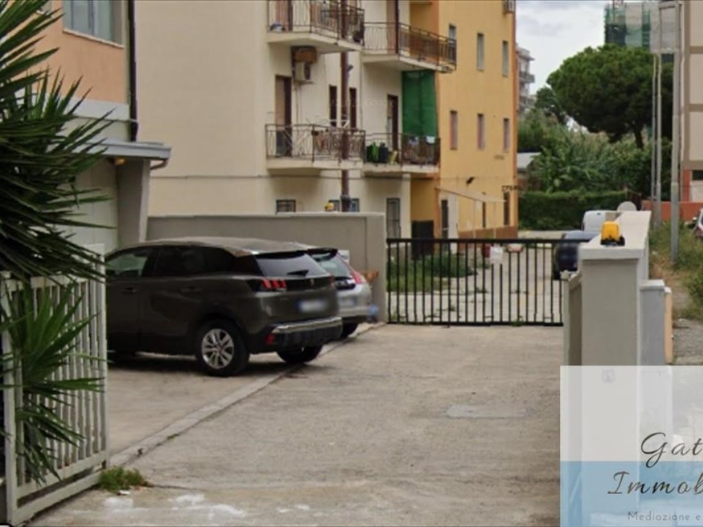 Garage in affitto a Reggio di Calabria