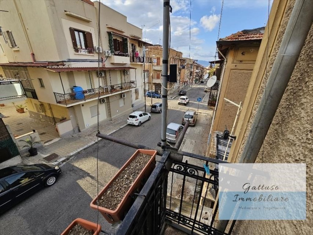 Appartamento in vendita a Reggio di Calabria via Tommaseo 11