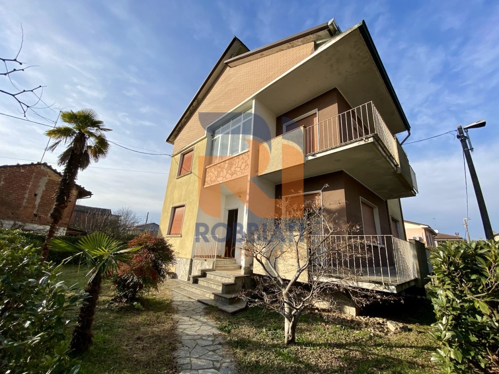 Villa in vendita a Zinasco via Dossarone, 1