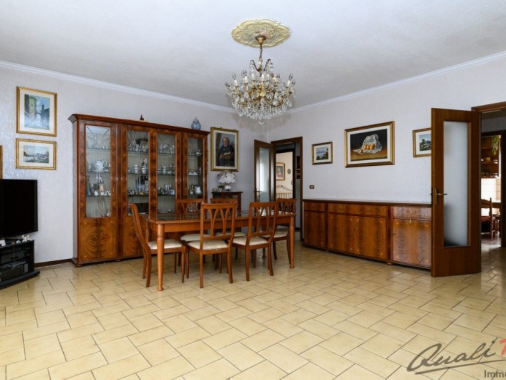 Appartamento in vendita a Roma via Giuseppe Togni