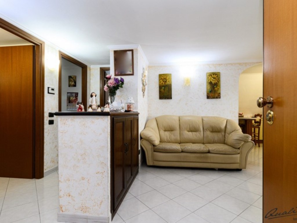 Appartamento in vendita a Castel Gandolfo via Ugo Foscolo