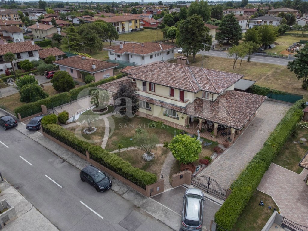 Villa Bifamiliare in vendita a Chions chions Antonio Gramsci,4