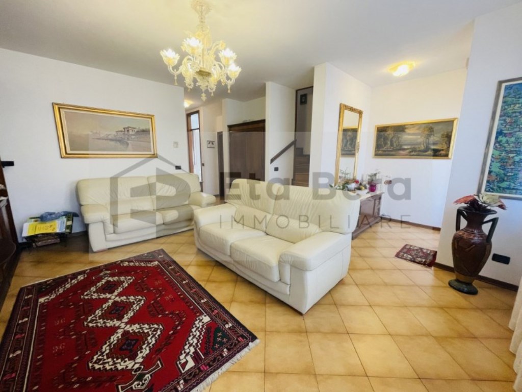 Casa a Schiera in vendita a Noventa Padovana via San Benedetto