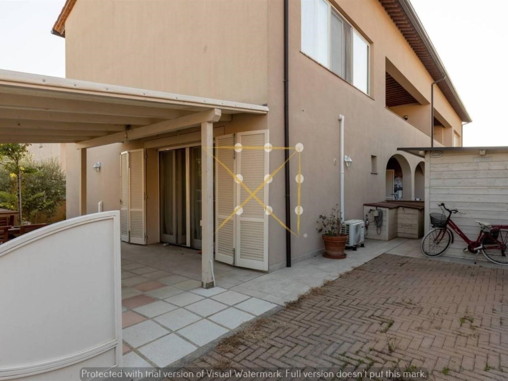 Villa a Schiera di Testa in vendita a Cascina via s. Lorenzo, 39
