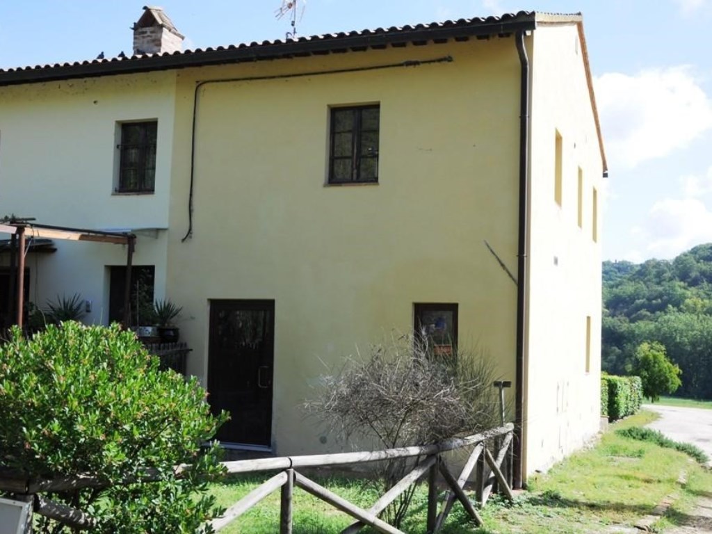 Casa Semindipendente in vendita a San Gimignano