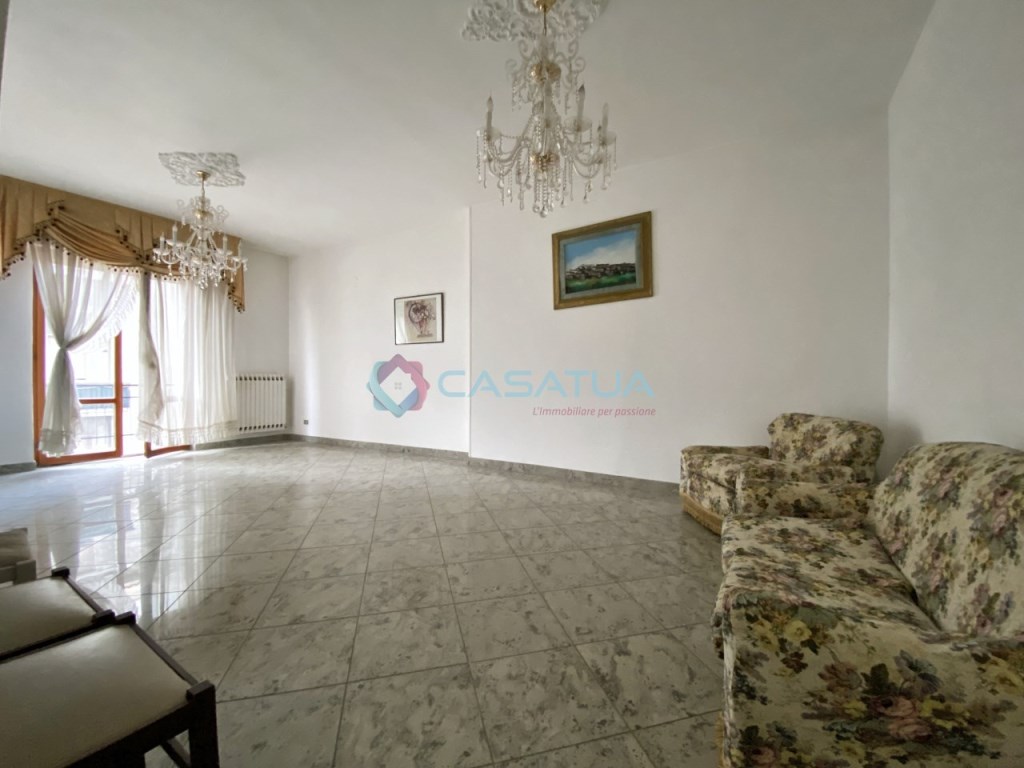 Appartamento in vendita a San Benedetto del Tronto via Esino, 12