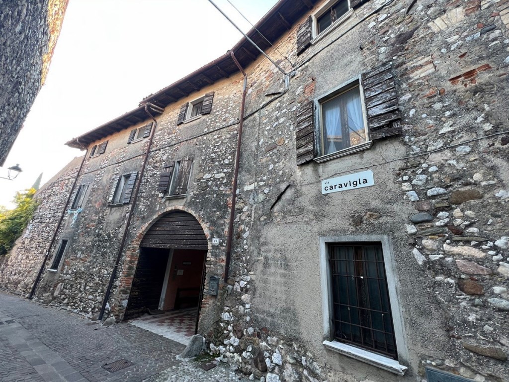 Appartamento in vendita a Padenghe sul Garda padenghe sul Garda Caravigla,37