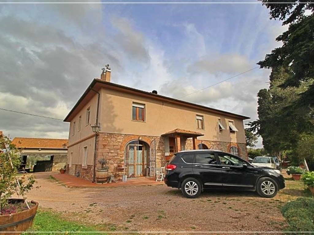 Casa Indipendente in vendita a Castagneto Carducci