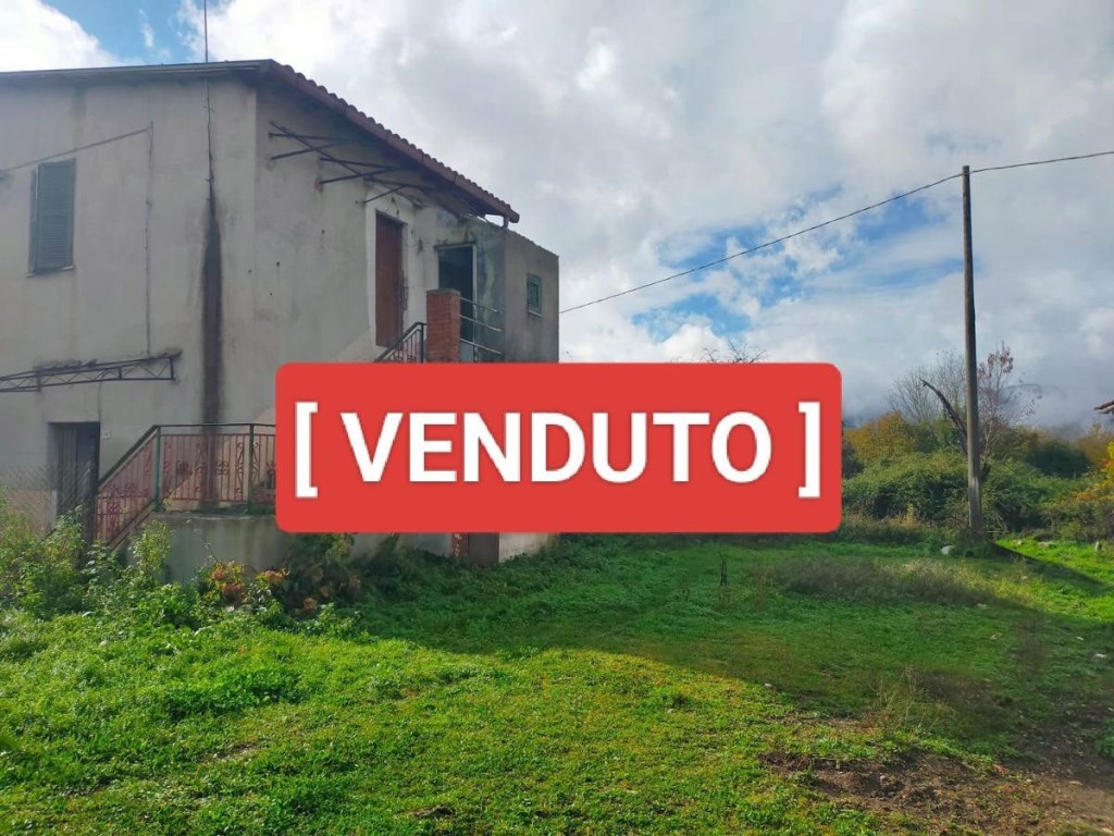 Terreno Residenziale in vendita a Oricola oricola Civita,36