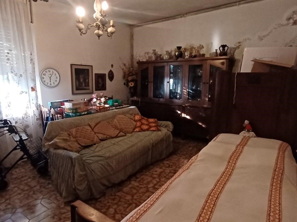 Casa Indipendente in vendita a Lugo via parona