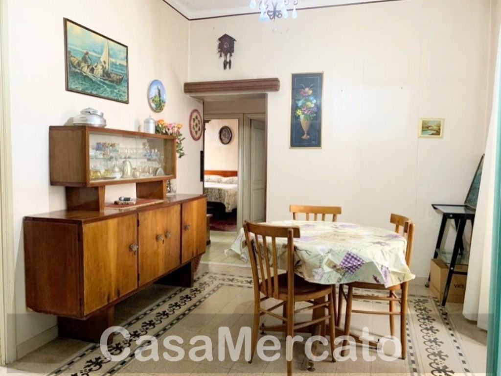 Appartamento in vendita a Rocca di Papa via Leonida Montanari,