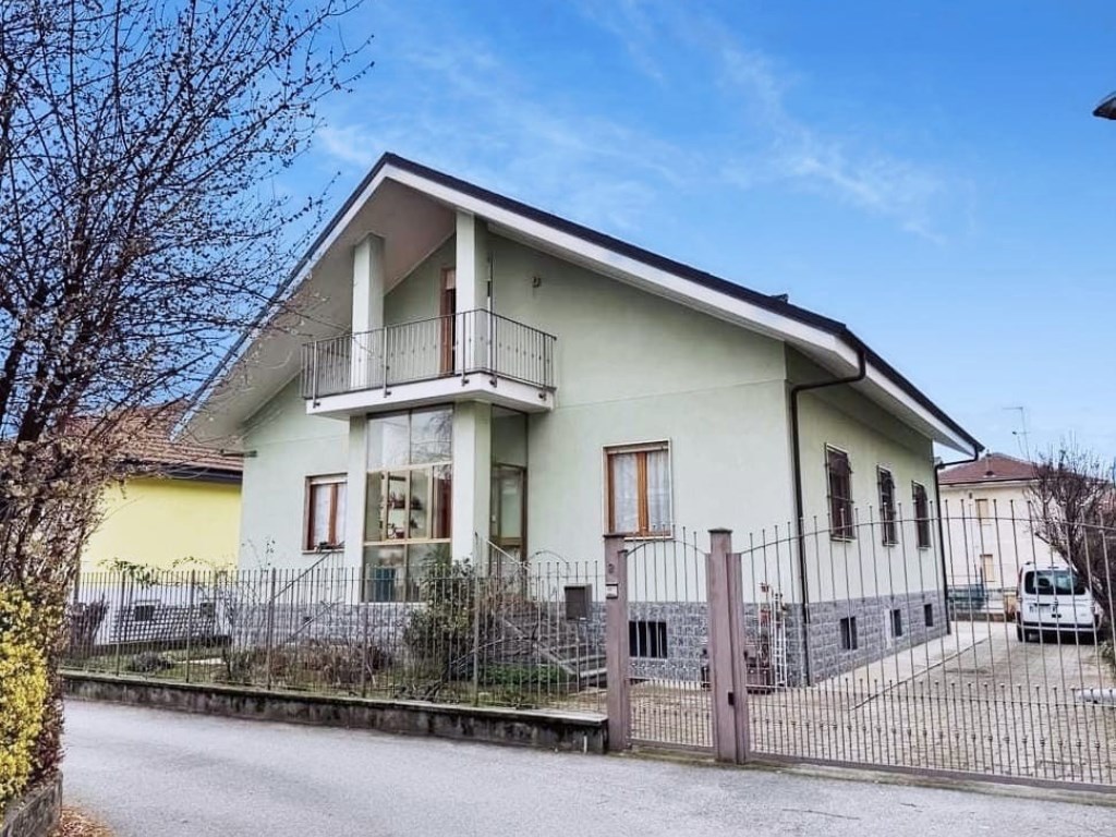 Villa in vendita a Orbassano orbassano Verdi,2