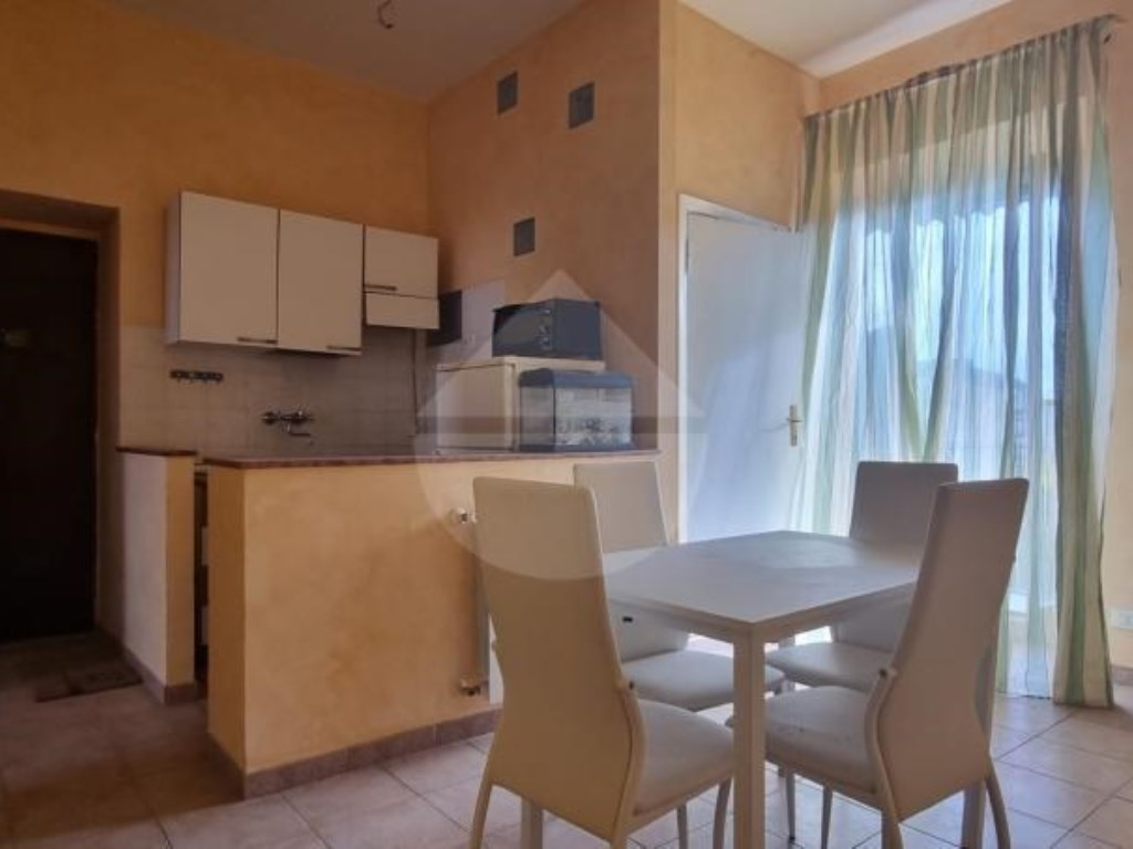 Appartamento in vendita a Castel Madama via Roma,
