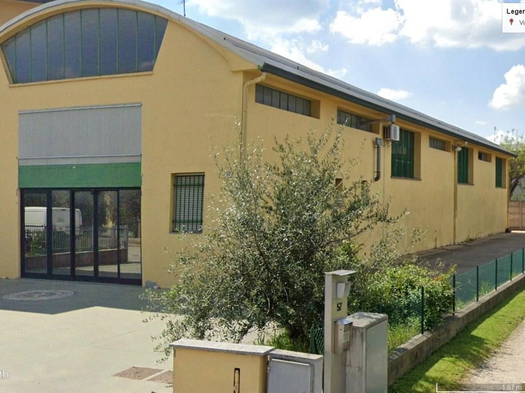 Capannone Industriale in vendita a Faenza via augusto righi 51