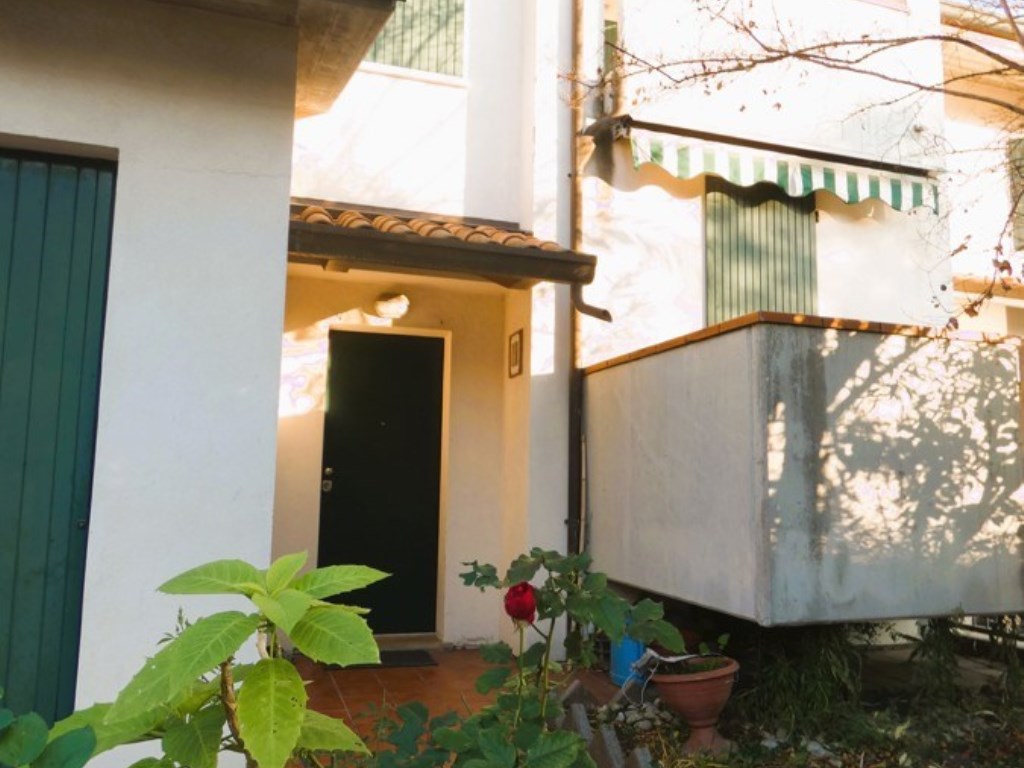 Villa a Schiera in vendita a Ravenna ravenna Gerolamo Cardano