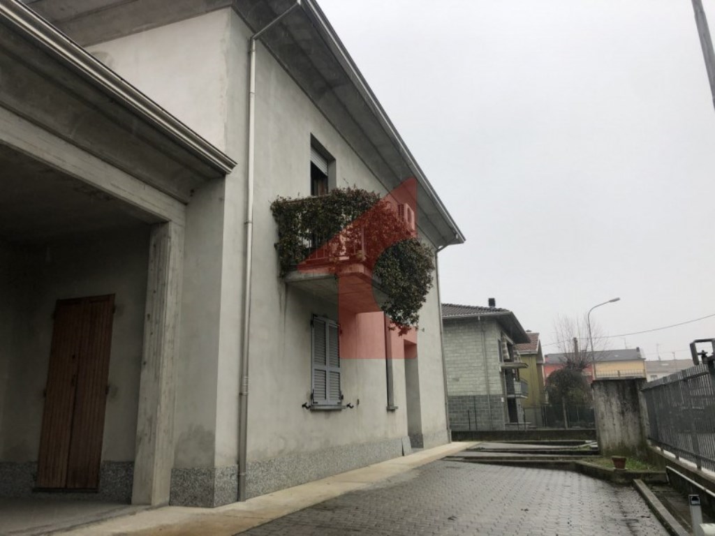 Villa in vendita a Fontanellato via Don Maffacini 5