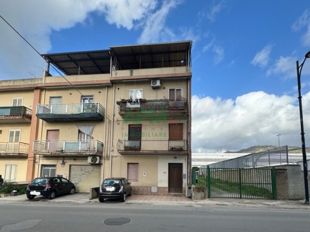 Appartamento in vendita a Reggio di Calabria via Nazionale Gallico, 137