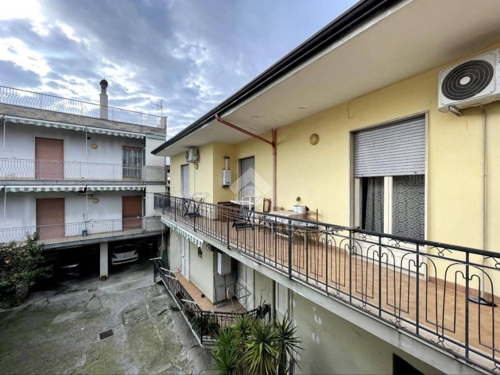 Casa Indipendente in vendita a Gricignano di Aversa via Sant'Antonio Abate, 3