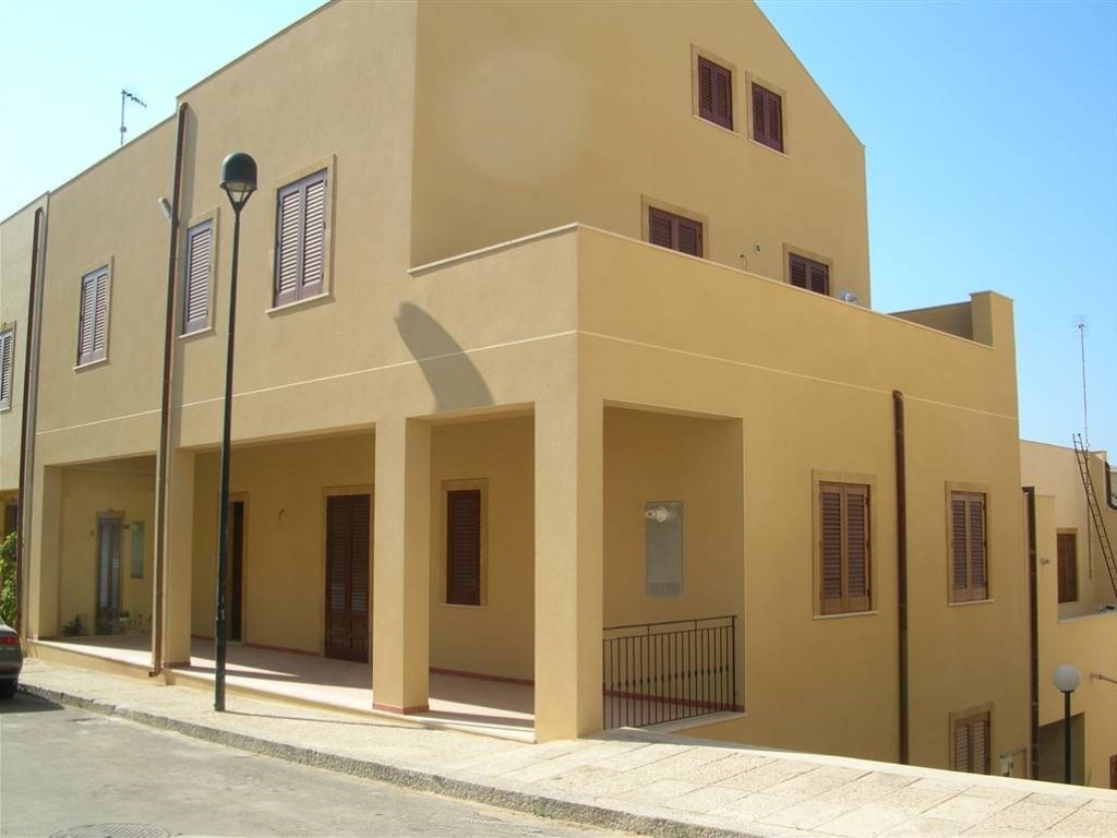 Appartamento in vendita a Menfi via palagonia sindaco 15