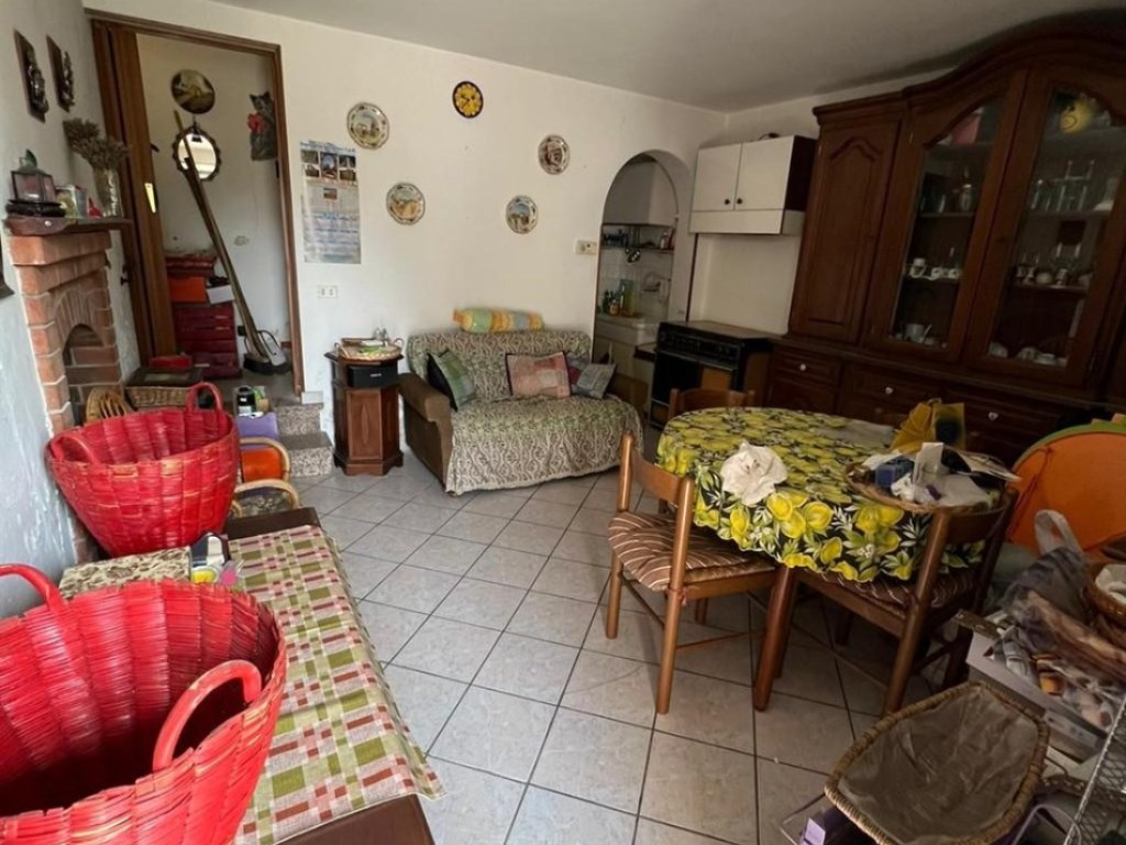 Casa Indipendente in vendita ad Agliano Terme