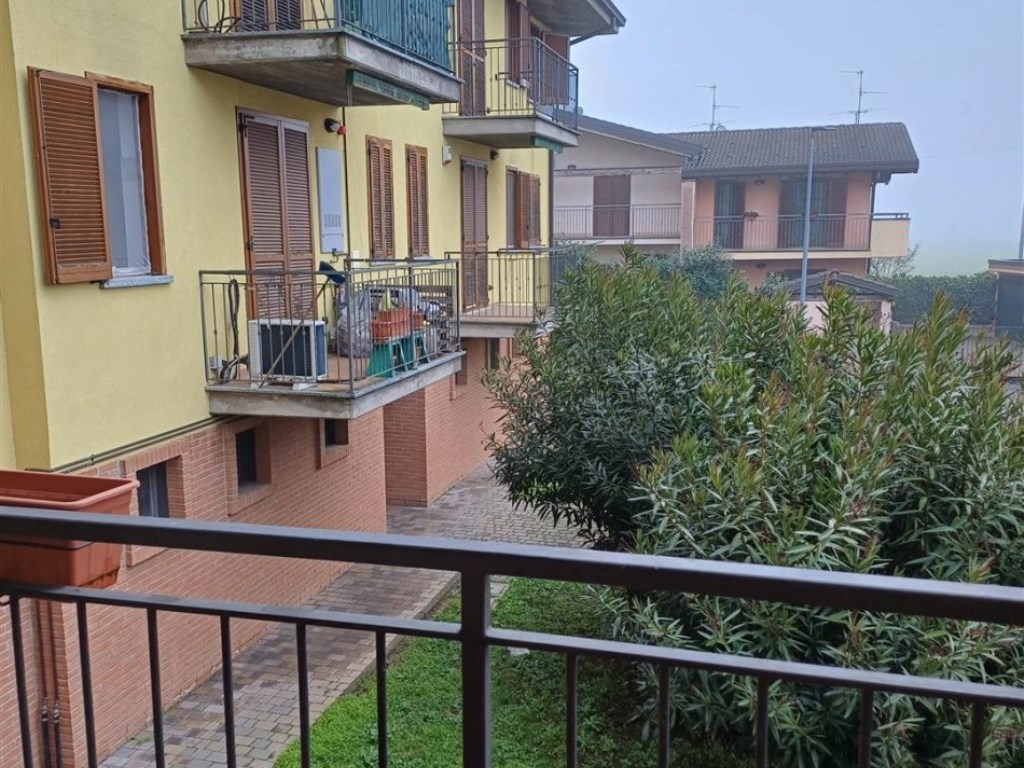 Appartamento in vendita a Cavenago d'Adda via trattati di roma 9