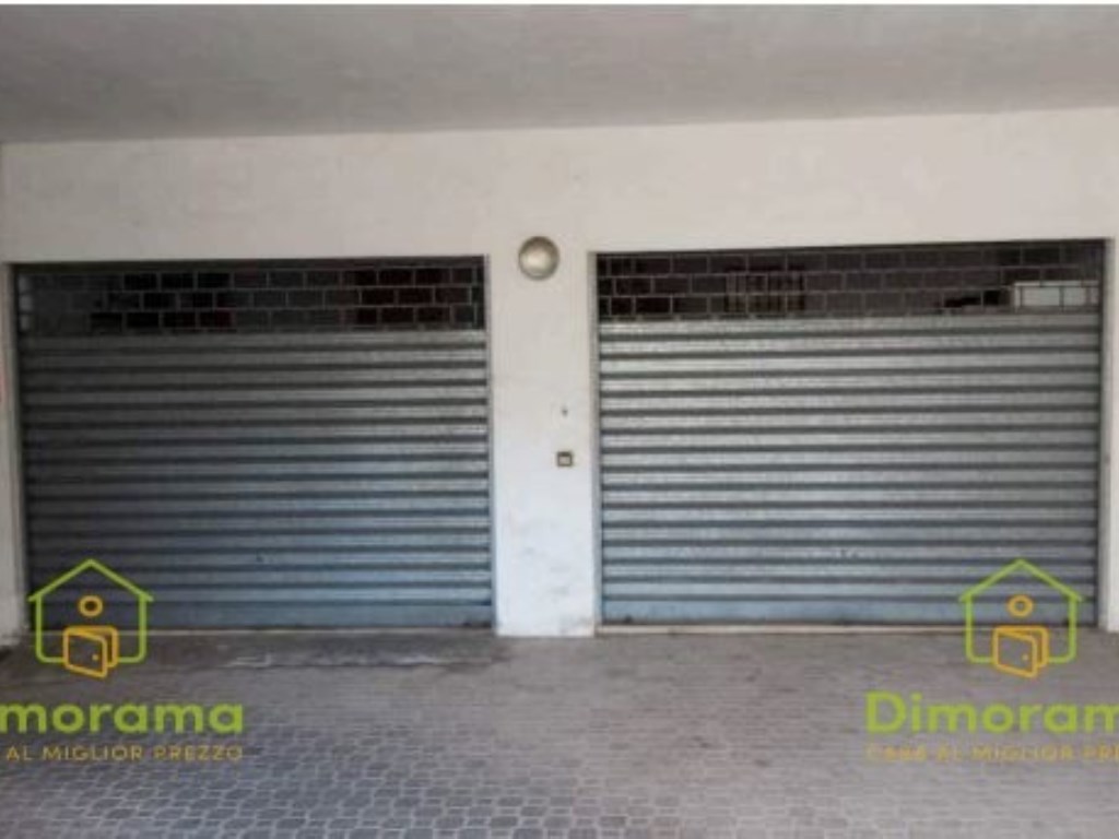 Garage in vendita a Ceglie Messapica via calabria s.n.