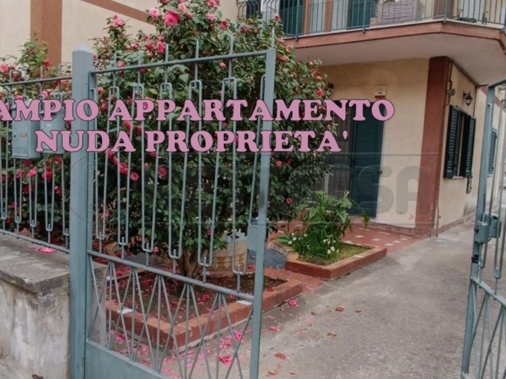 Appartamento in vendita a Caserta via Luigi Einaudi,
