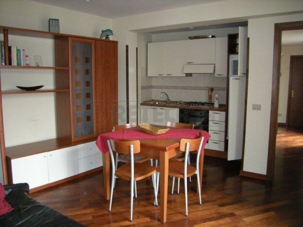 Appartamento in vendita a Caltanissetta viale Conte Testasecca, 41