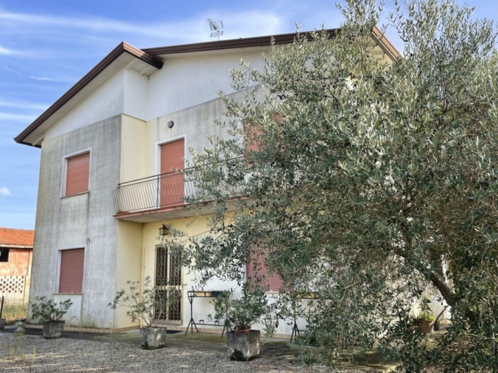 Casa Indipendente in vendita a Portogruaro strada Jesolana
