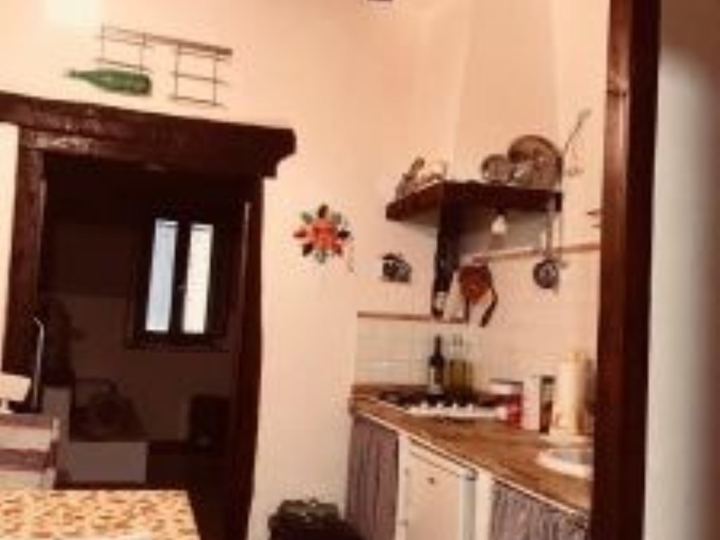 Appartamento in in vendita da privato a Lenola via Ponte Bartolo, 6