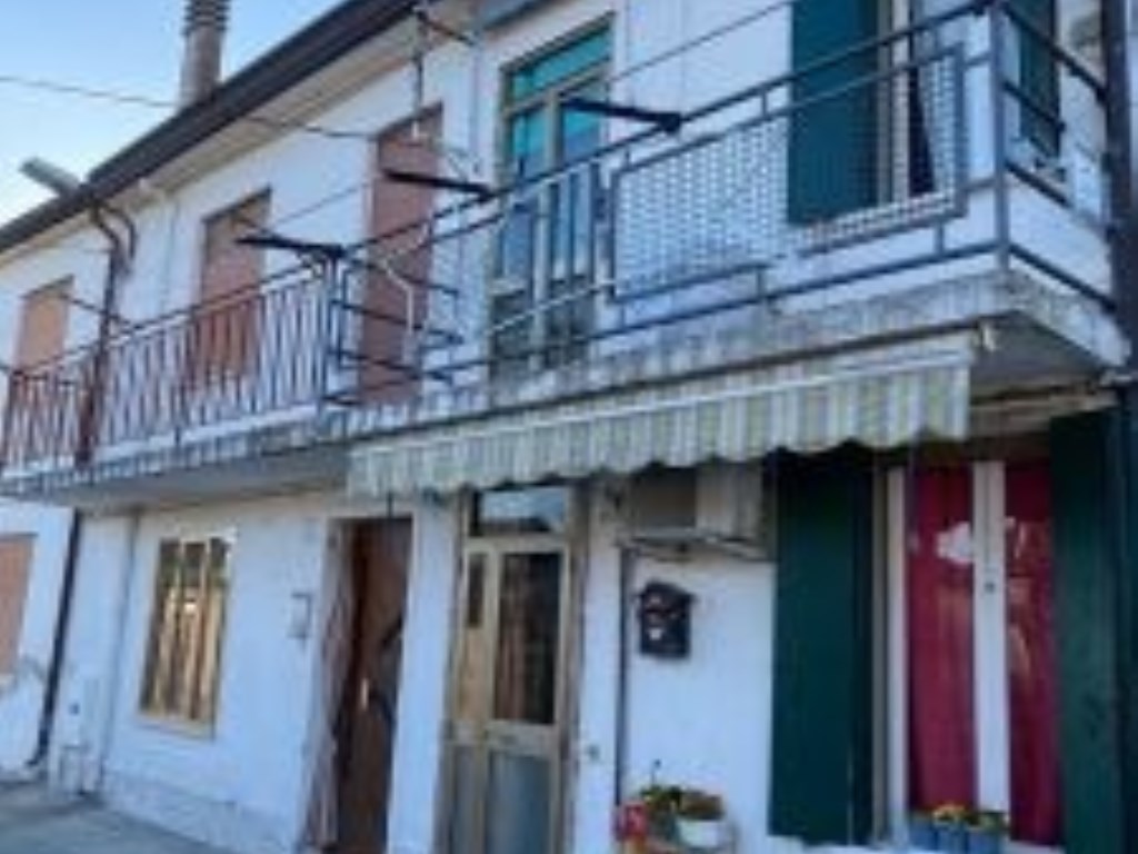 Appartamento in in vendita da privato ad Adria borgata Fratelli Rosselli, 6