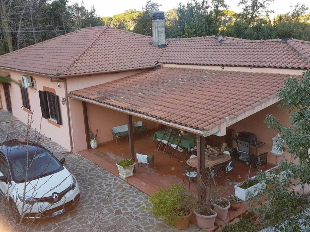 Villa in in vendita da privato a Velletri circonvallazione di Levante, 11