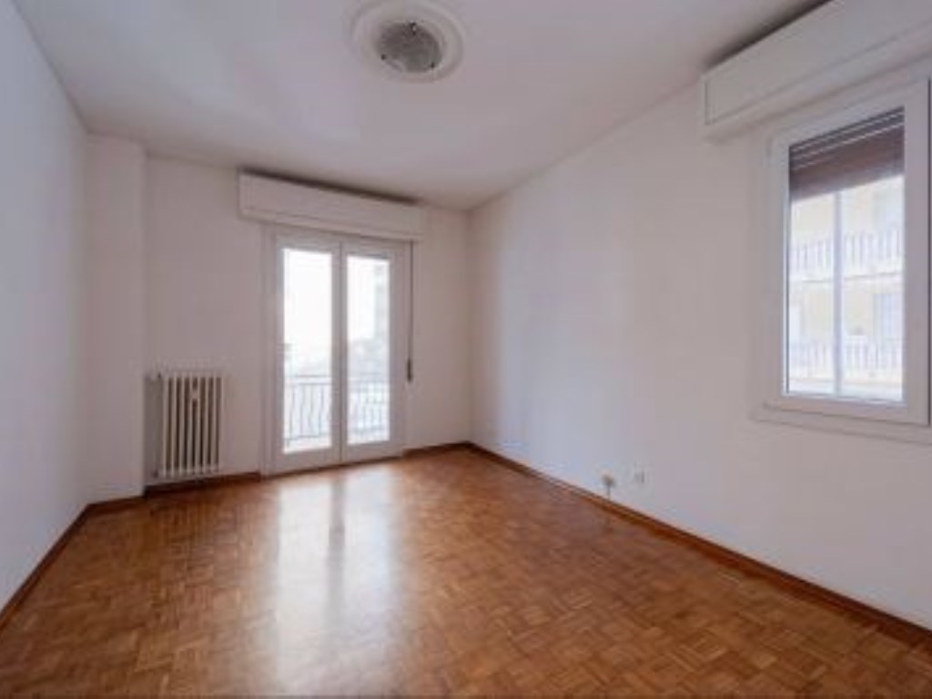 Appartamento in in vendita da privato a Sanremo via Galileo Galilei, 374