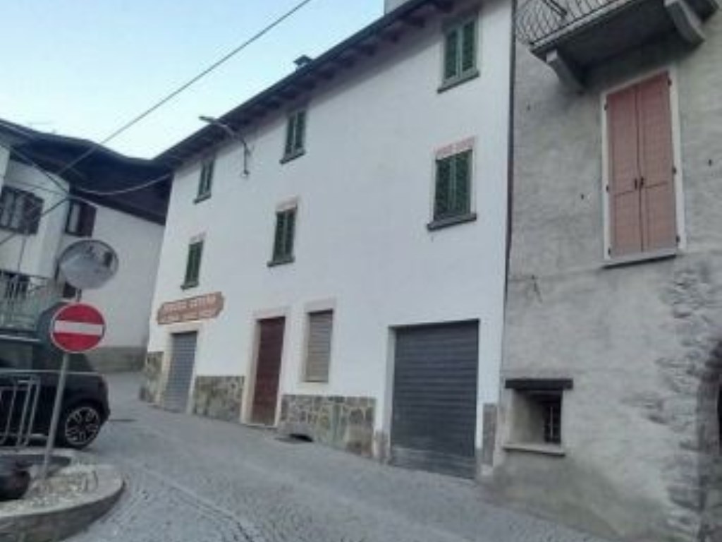Casa Indipendente in in vendita da privato a Sondalo via Rodorio, 7